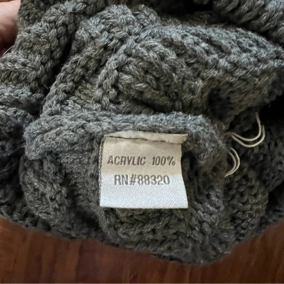 CC Grey Cable Knit Faux Fur Pom Beanie with Tan Pom Pom - Picture 3 of 5